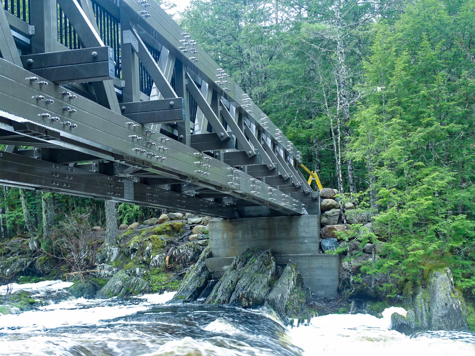 FRP VS STEEL: A COMPREHENSIVE COMPARISON